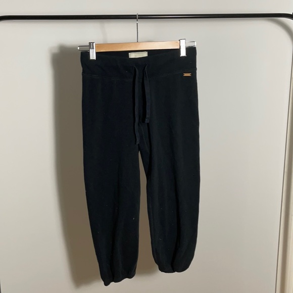 Roots Cropped Sweatpants Capris